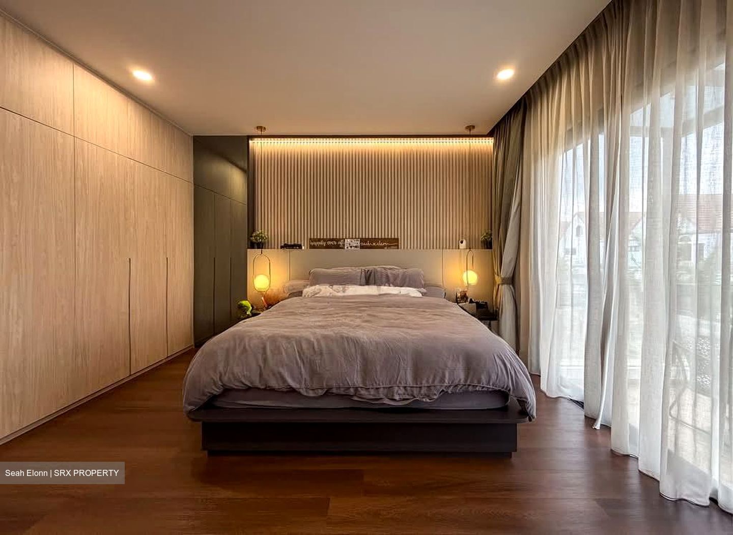 Parry Park (D19), Terrace #574192901